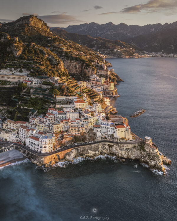 L'alba ad Amalfi foto drone 1