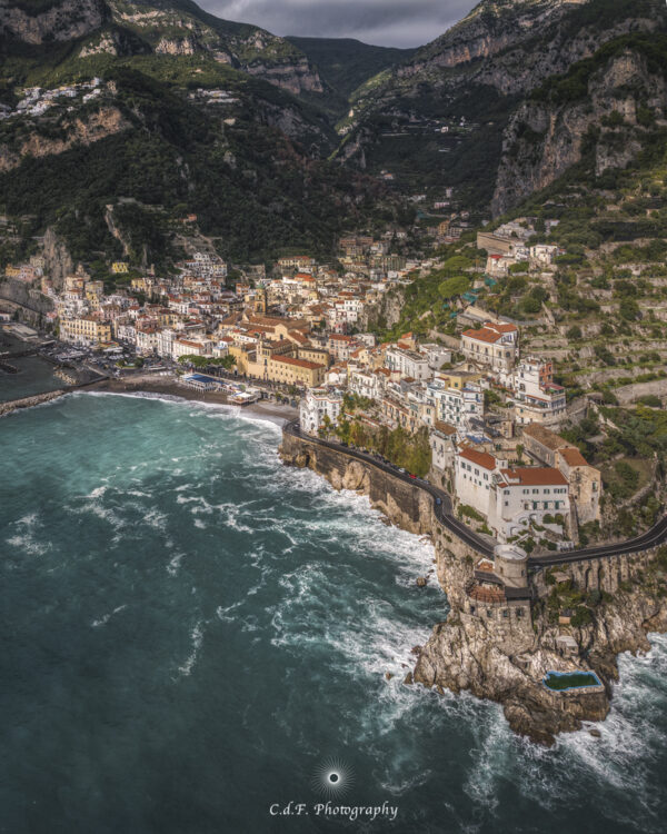 Amalfi mareggiata 1 e 2 Atrani Mare agitato