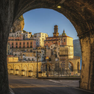 Atrani vista dalla galleria della Statale Amalfitana