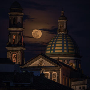Vietri sul Mare luna piena Chiesa San Giovanni